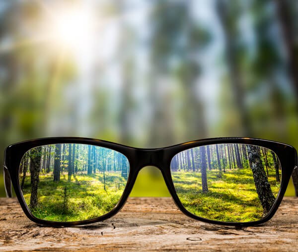 Lens